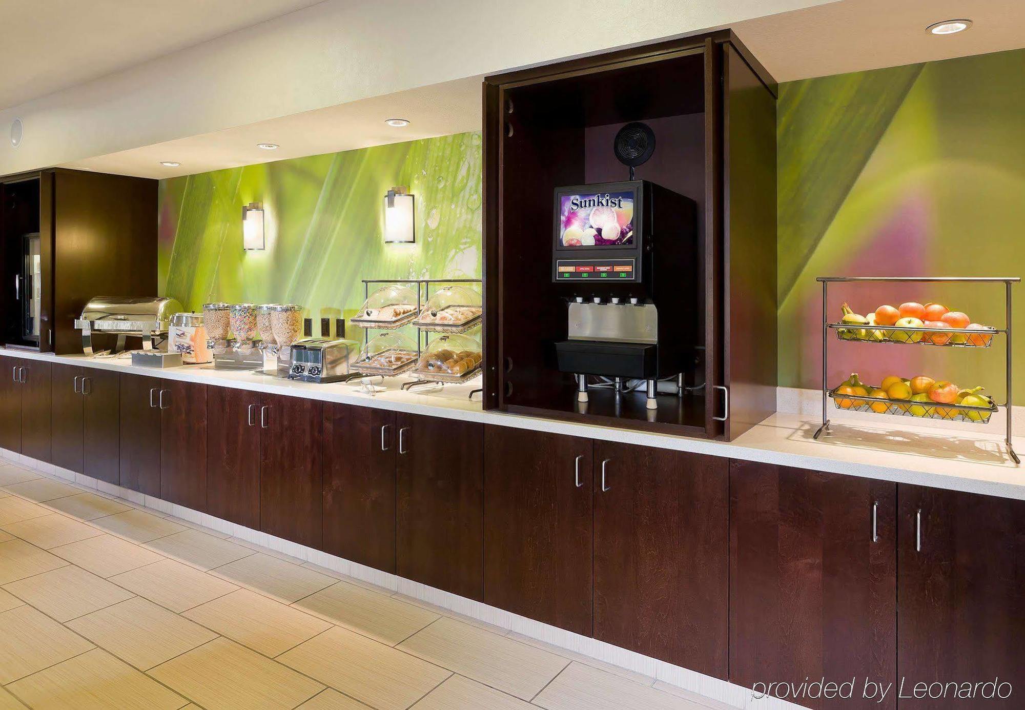 Springhill Suites Phoenix North Екстериор снимка