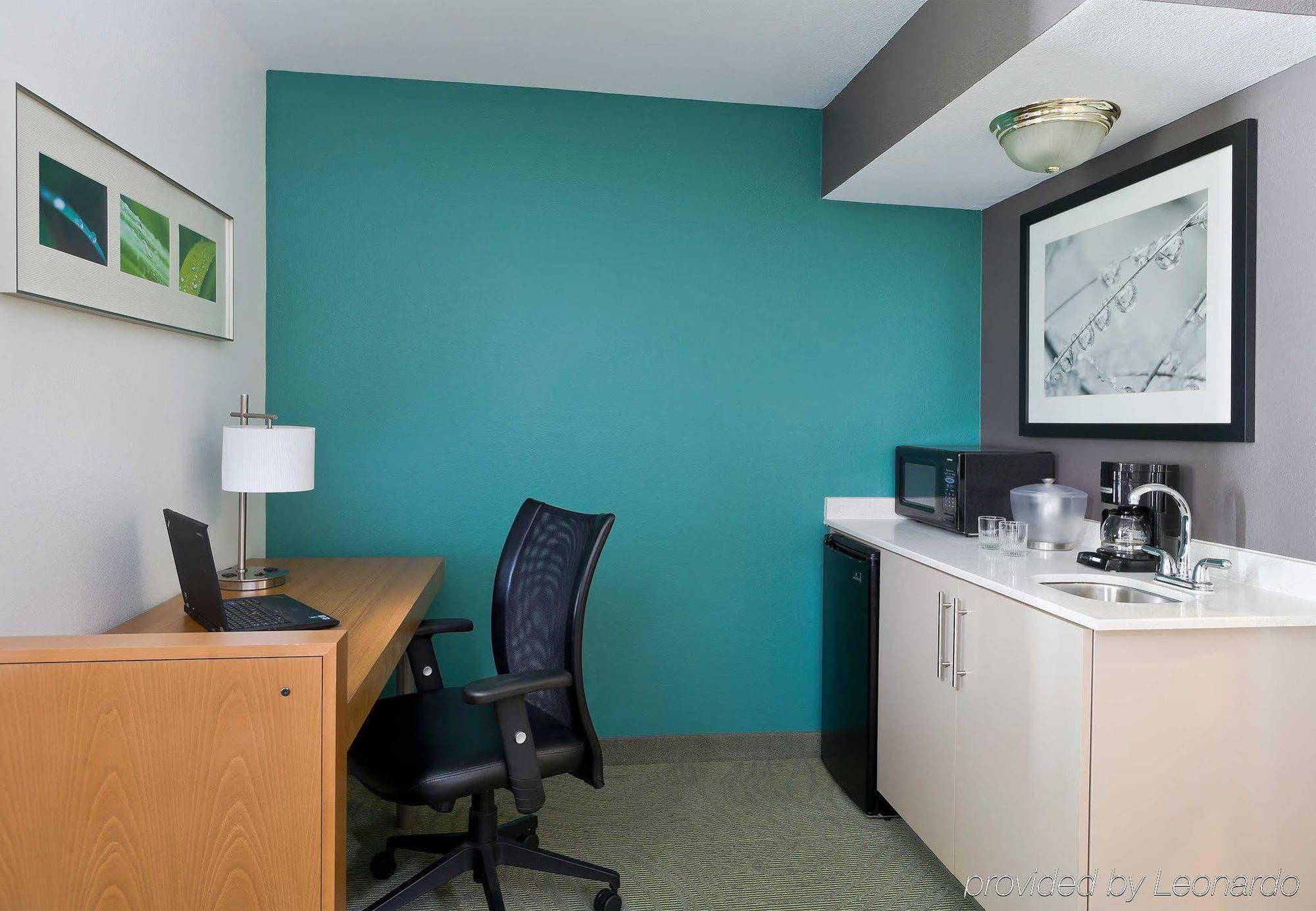 Springhill Suites Phoenix North Екстериор снимка